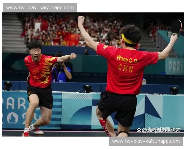 双雄弈局：龙吟于野与锋芒乍现——马龙vs曾的乒坛时代对话